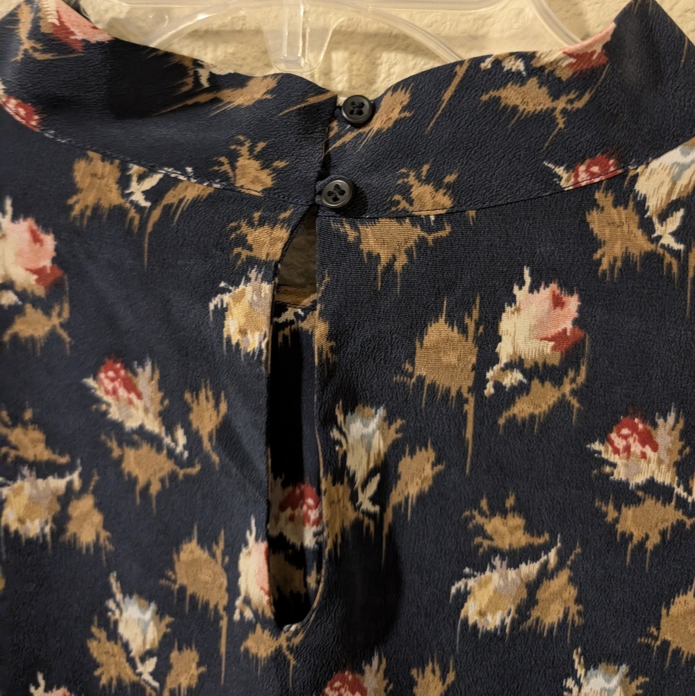 Pendleton Size Medium 100% Silk Floral Print Long Sleeve Women's Top - Picture 6 of 8